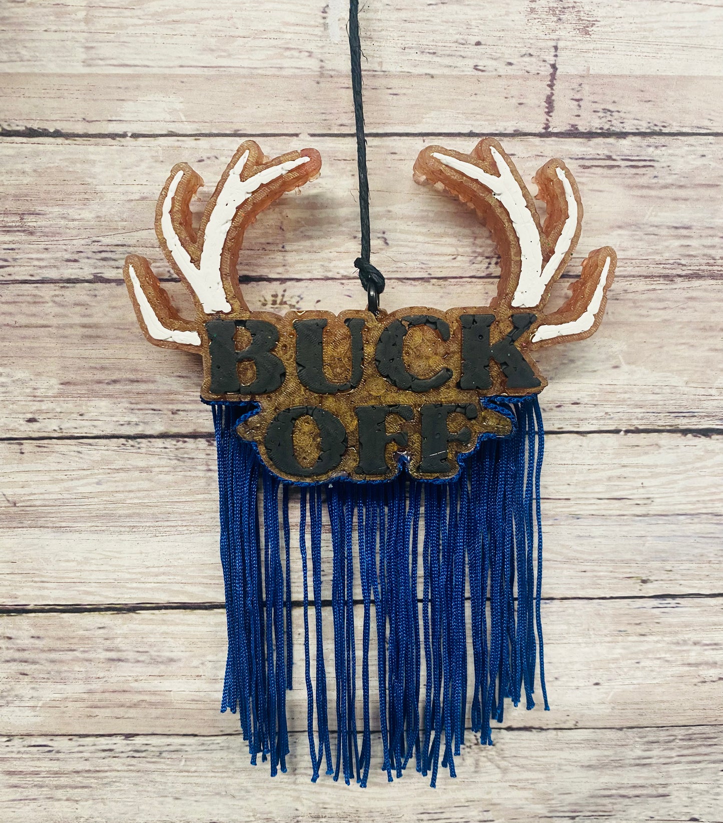 Buck Off Horns