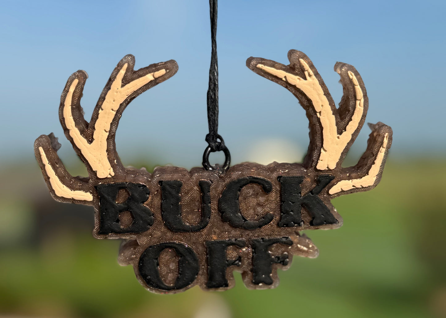 Buck Off Horns