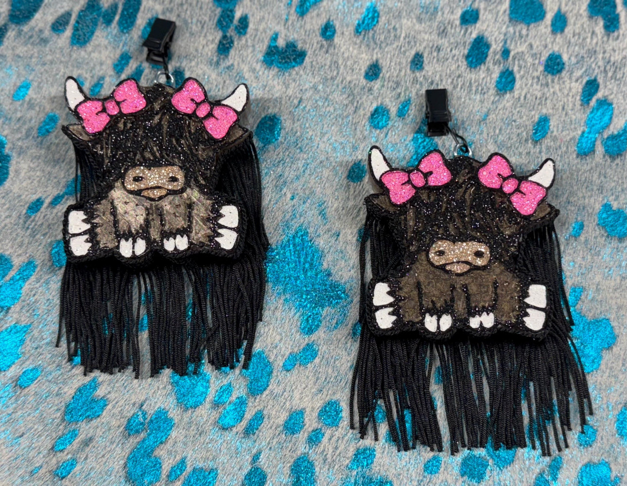 Highland Cow with Bows Vent Clips-2 clips