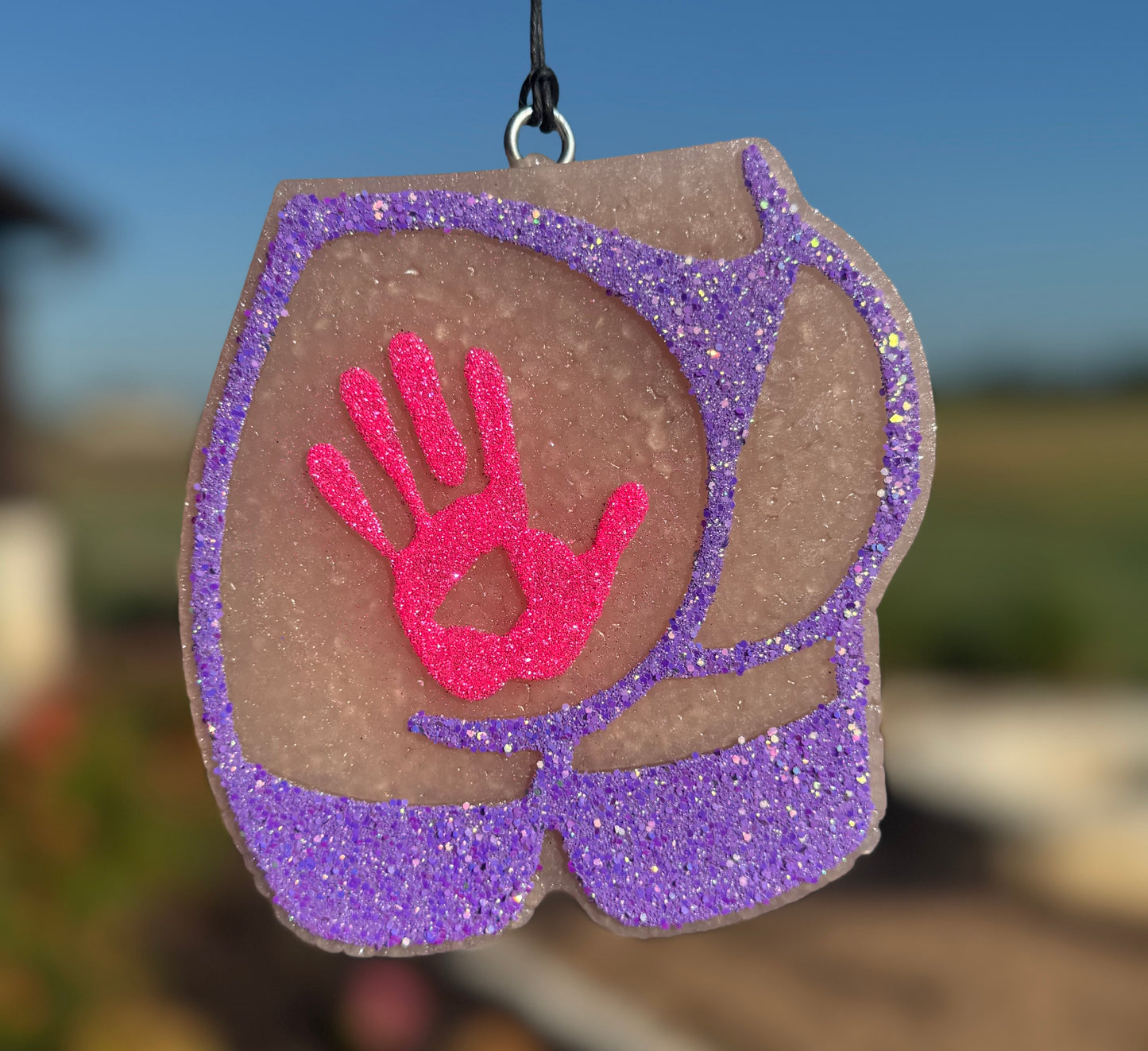 Booty Butt w/ Handprint- big freshie