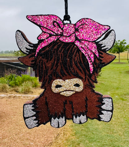 Highland Cow with Bow- Option 2