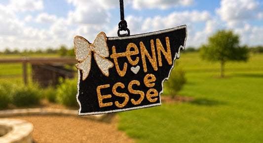 Tennessee with Bow
