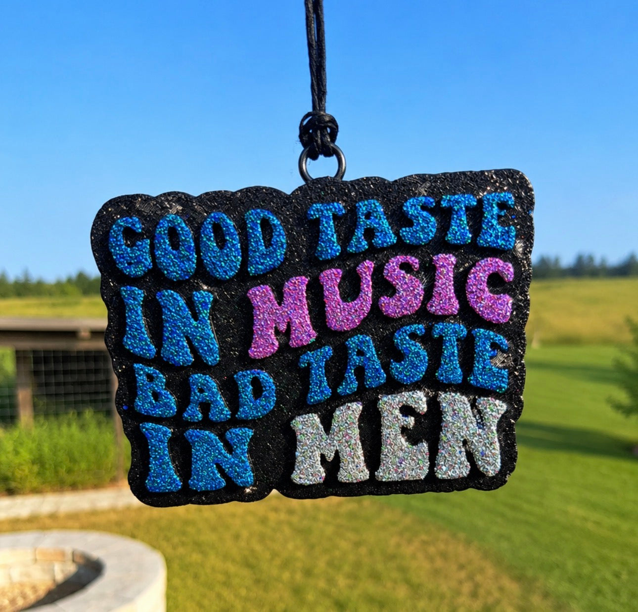 Good Taste in Music, Bad Taste in Men