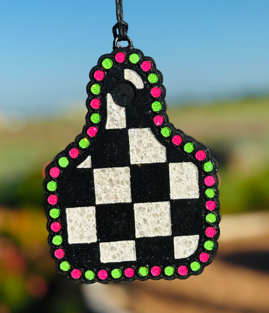 Checkered Ear Tag