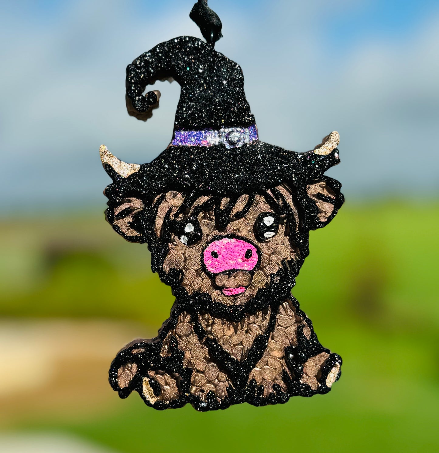 Highland Cow with Witch Hat - smaller design