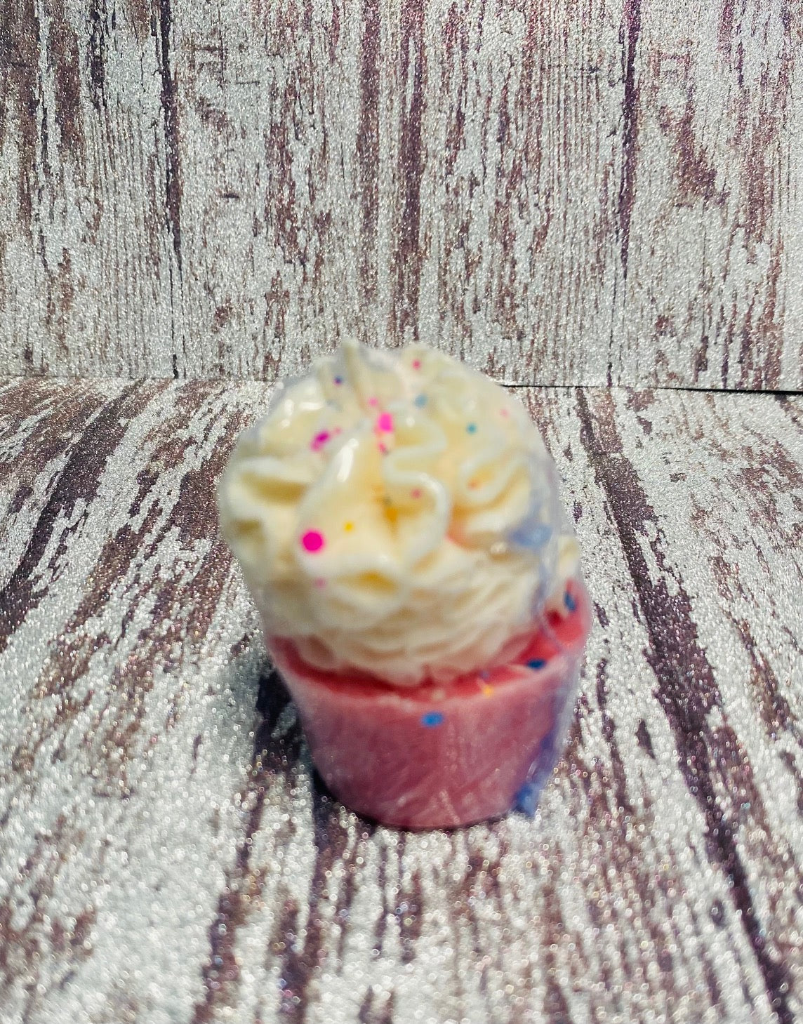 Wax Melt Cupcake- Birthday Cake Scent